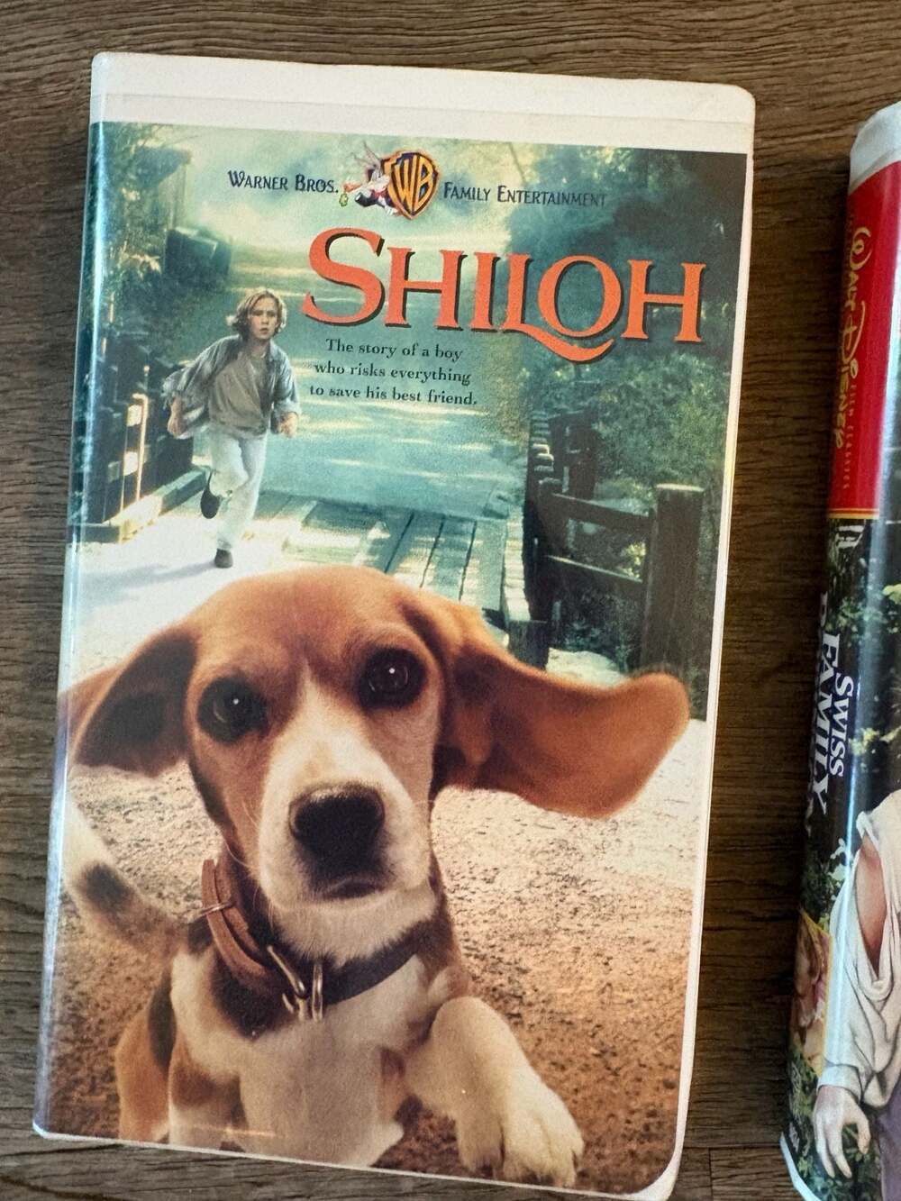 Lot of 3 Vintage Walt Disney Family Film Collection VHS Tapes: Shiloh, Swiss Fam - Picture 4 of 11